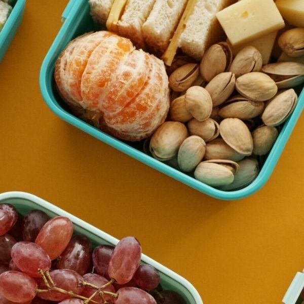 Yeni Eğitim Öğretim Yılında Sağlıklı Beslenme: Kuru Meyve ve Kuruyemişler