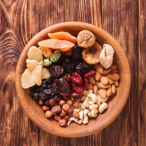 Kuruyemiş ve Kuru Meyveler ile Sağlıklı Atıştırmalık Önerileri